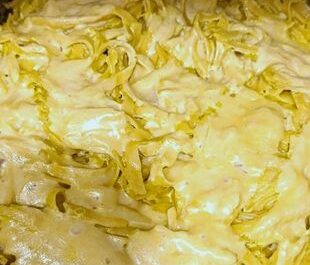 Fetuccini a la poblana