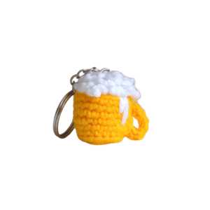 Llavero de tarro de cerveza en crochet